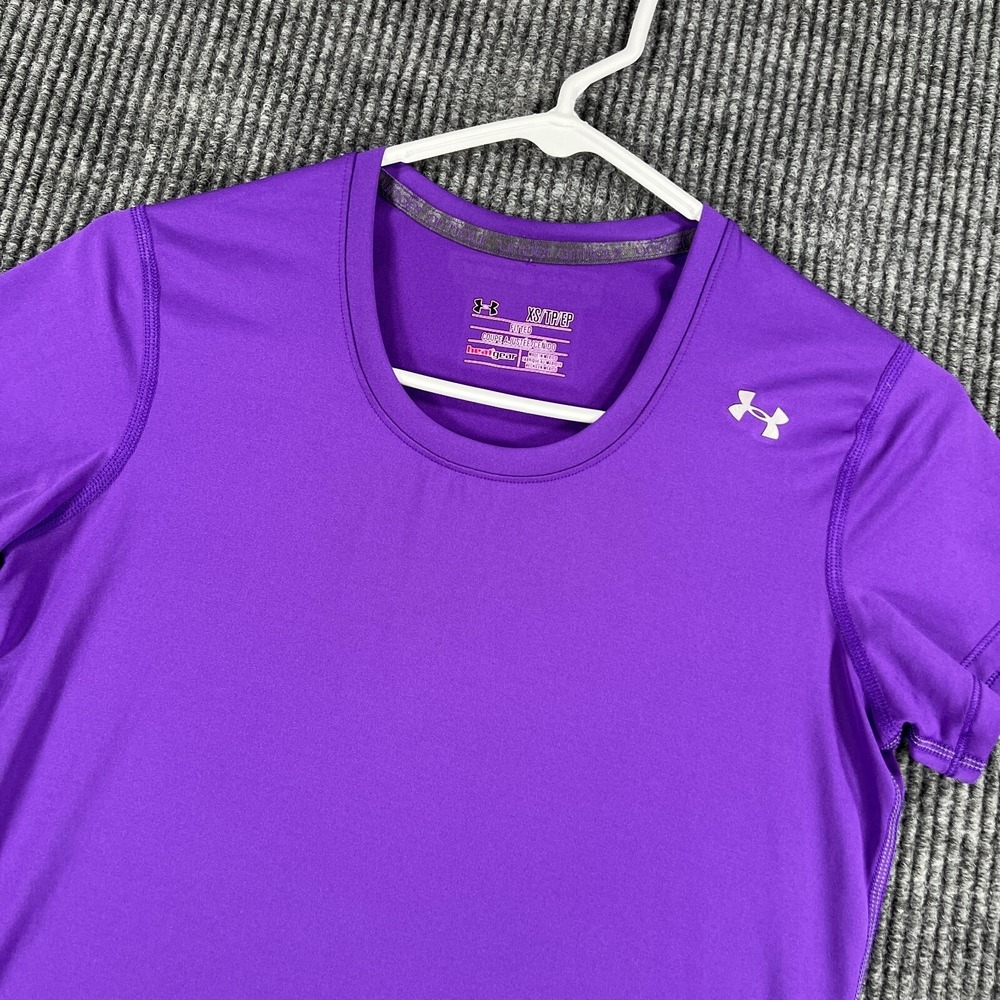 Under Armour Shirt Womens XS Extra Small Purple Short Sleeve Fitted Heat Gear